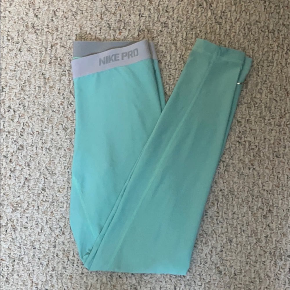 Nike Pro Dri-fit leggings